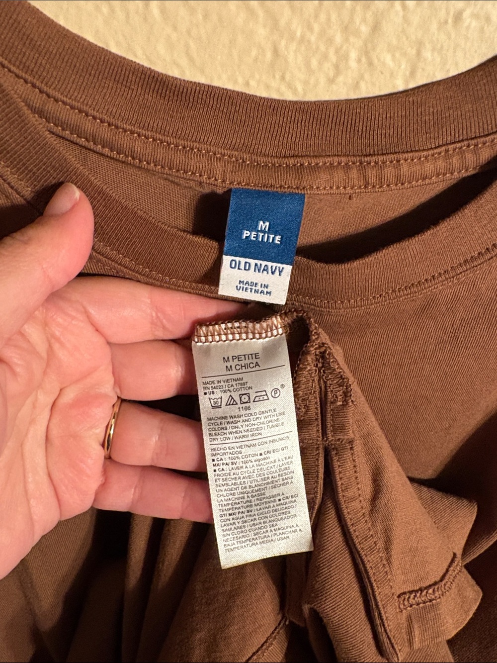 Shirt Subcategory Classification - Picture 3 of 7